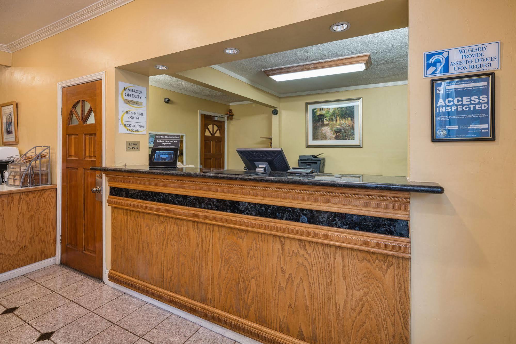 Rose Garden Inn - San Jose Airport Eksteriør billede